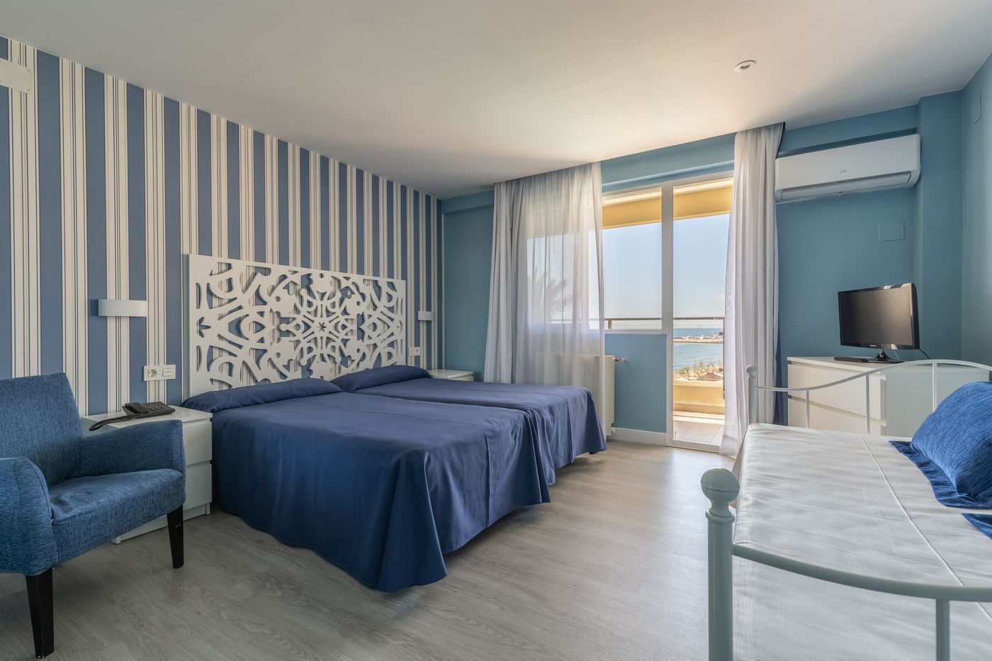 La-Barracuda-Room-10