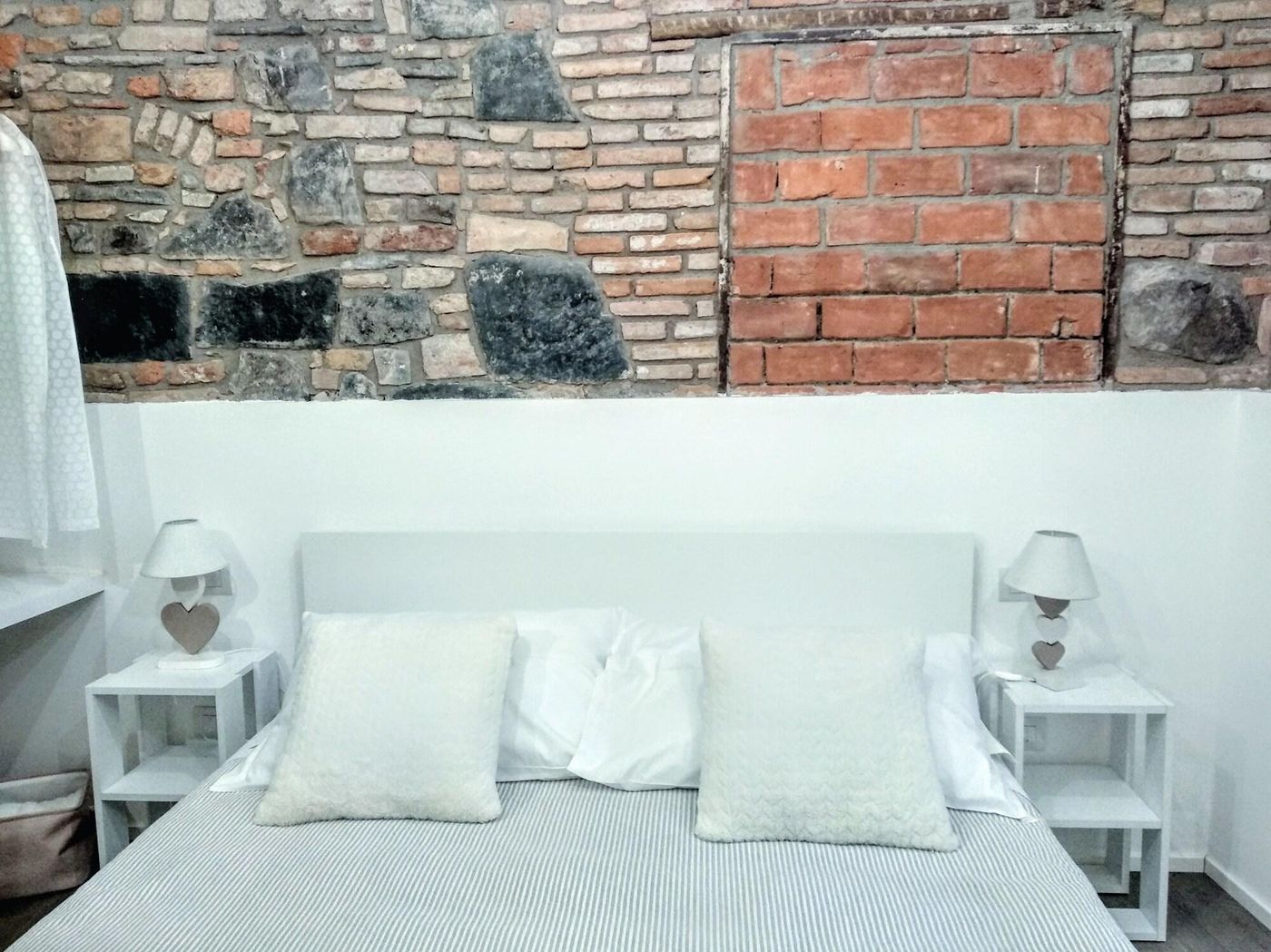 Rumi Rooms-Italy-COMO-Room-10