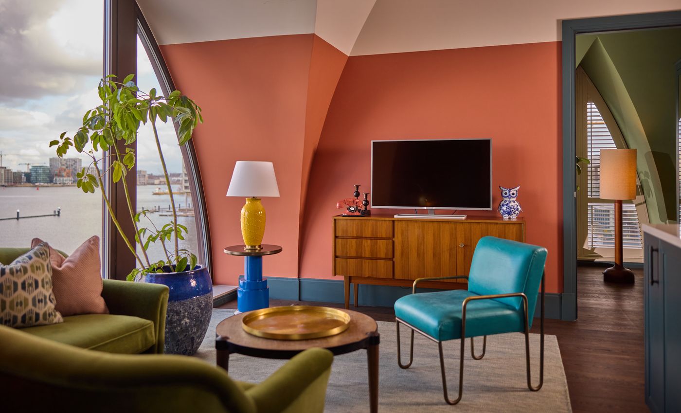 The-July---Boat-and-Co-Room-9