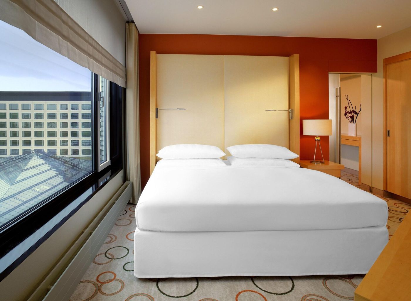 Sheraton-Berlin-Grand-Hotel-Esplanade-Room-24