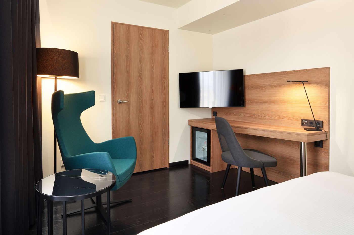 Park-Inn-by-Radisson-Luxembourg-City-Room-10
