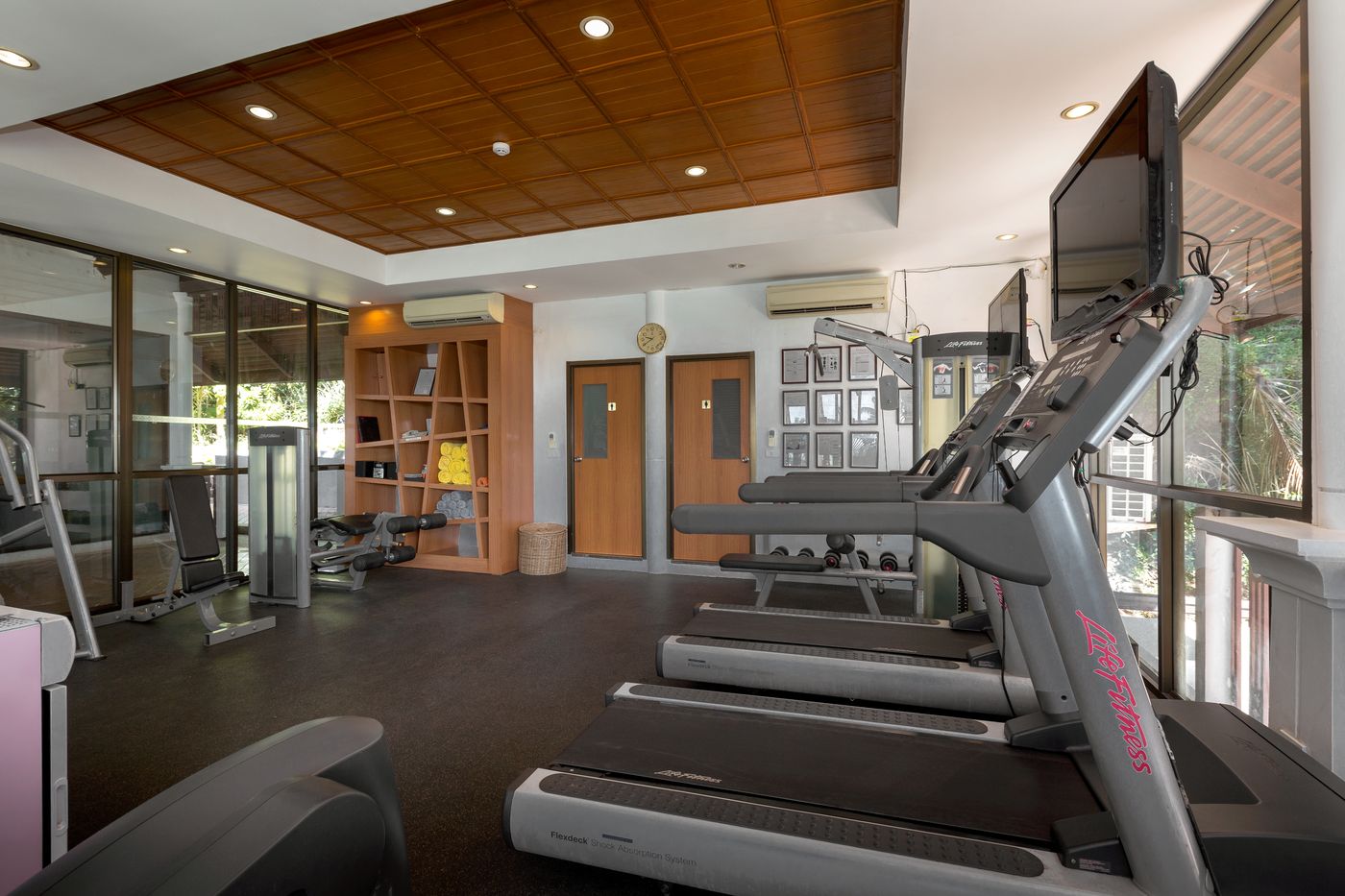 Centara-Villas-Samui-Sports-and-Entertainment-49