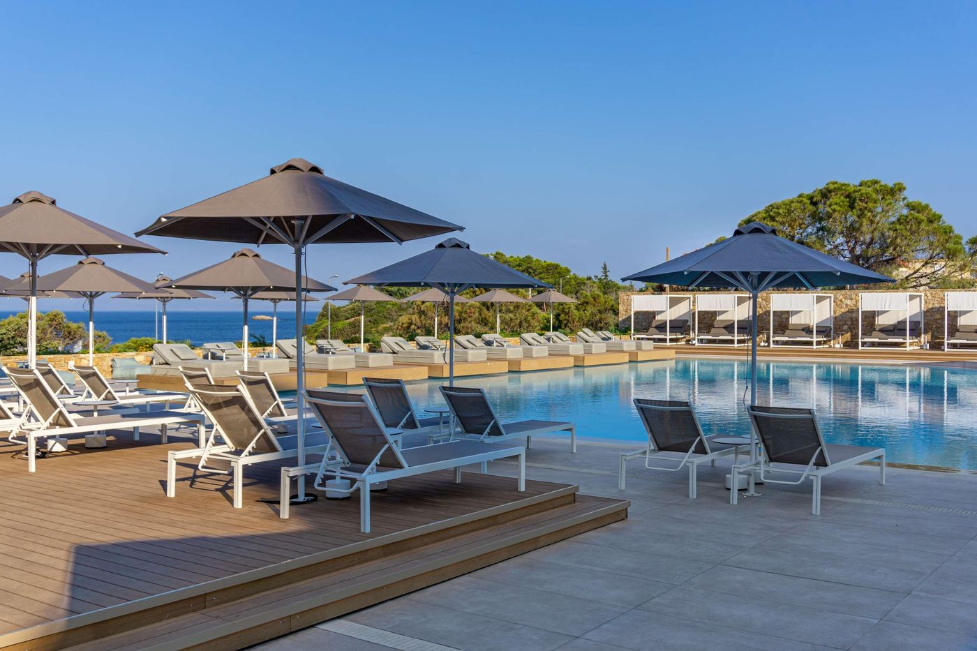 Vincci-EverEden-Beach-Resort-Pool-76