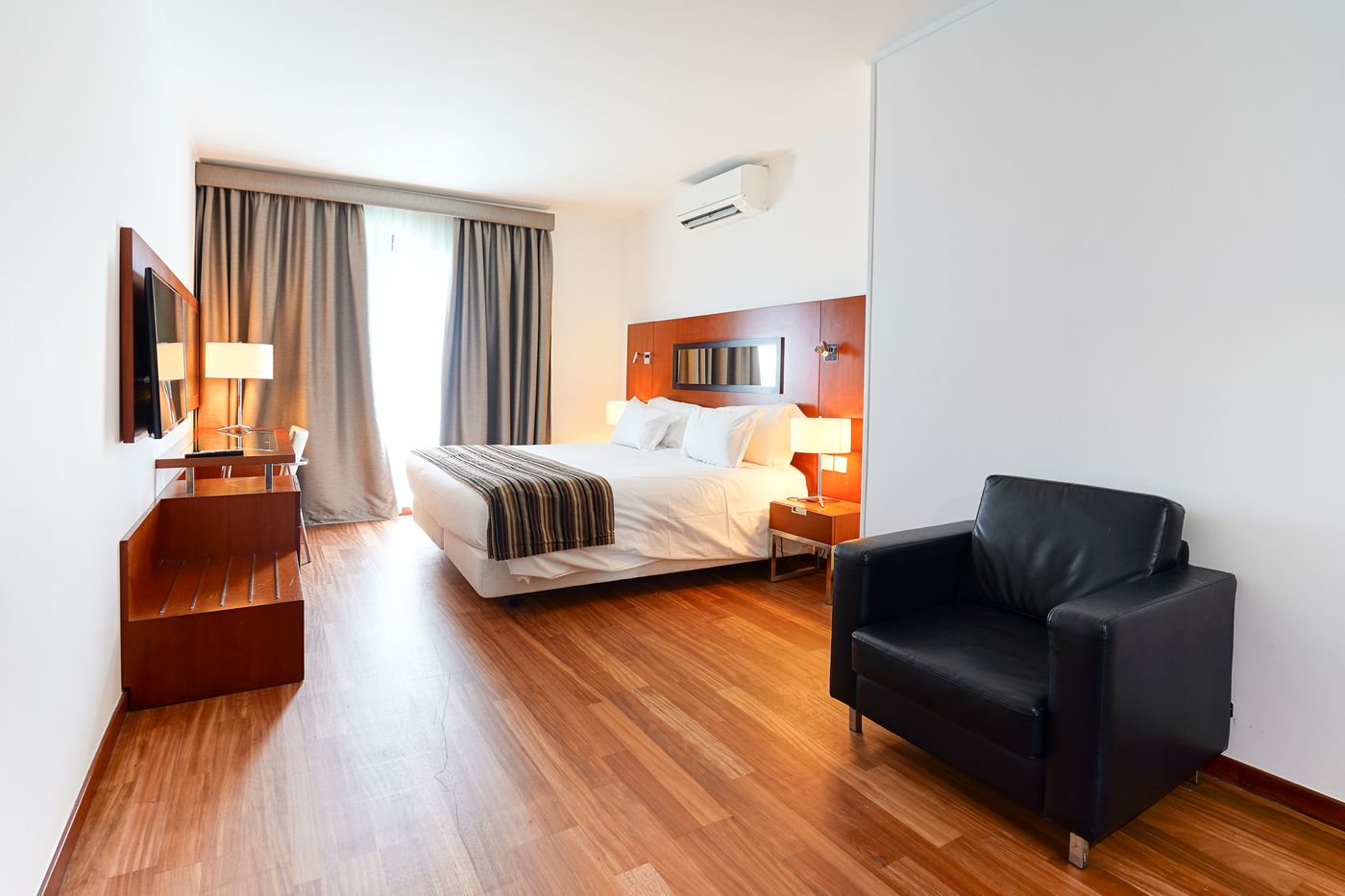 Legendary Lisboa Suites - Portugal - LISBOA - Room - 8