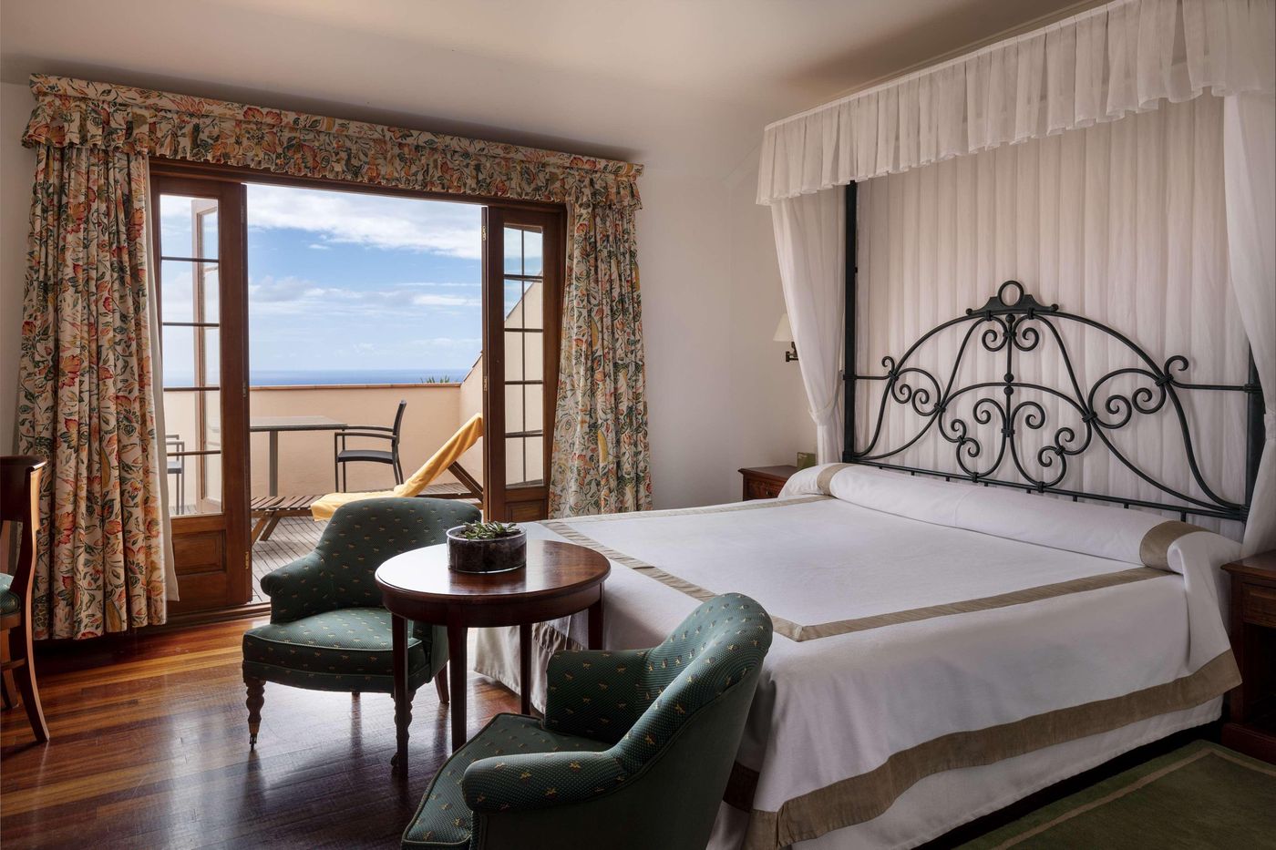 Parador-de-la-Palma-Room-30