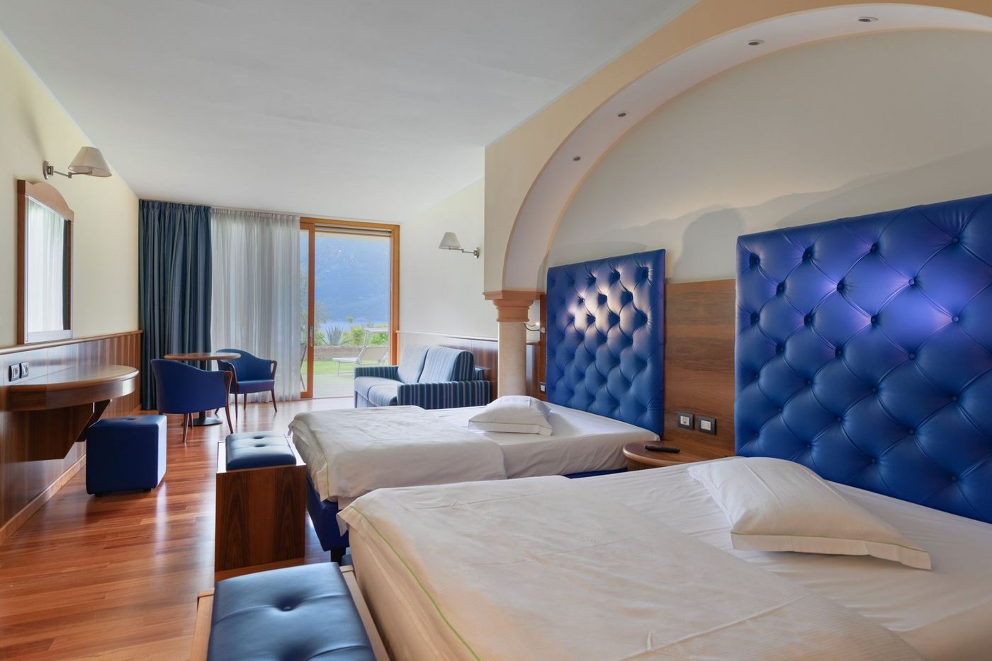 Hotel Alexander-Italy-Limone sul Garda (BS)-Room-2