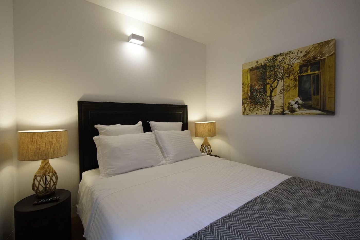 Alma-Moura-Residences-Room-14