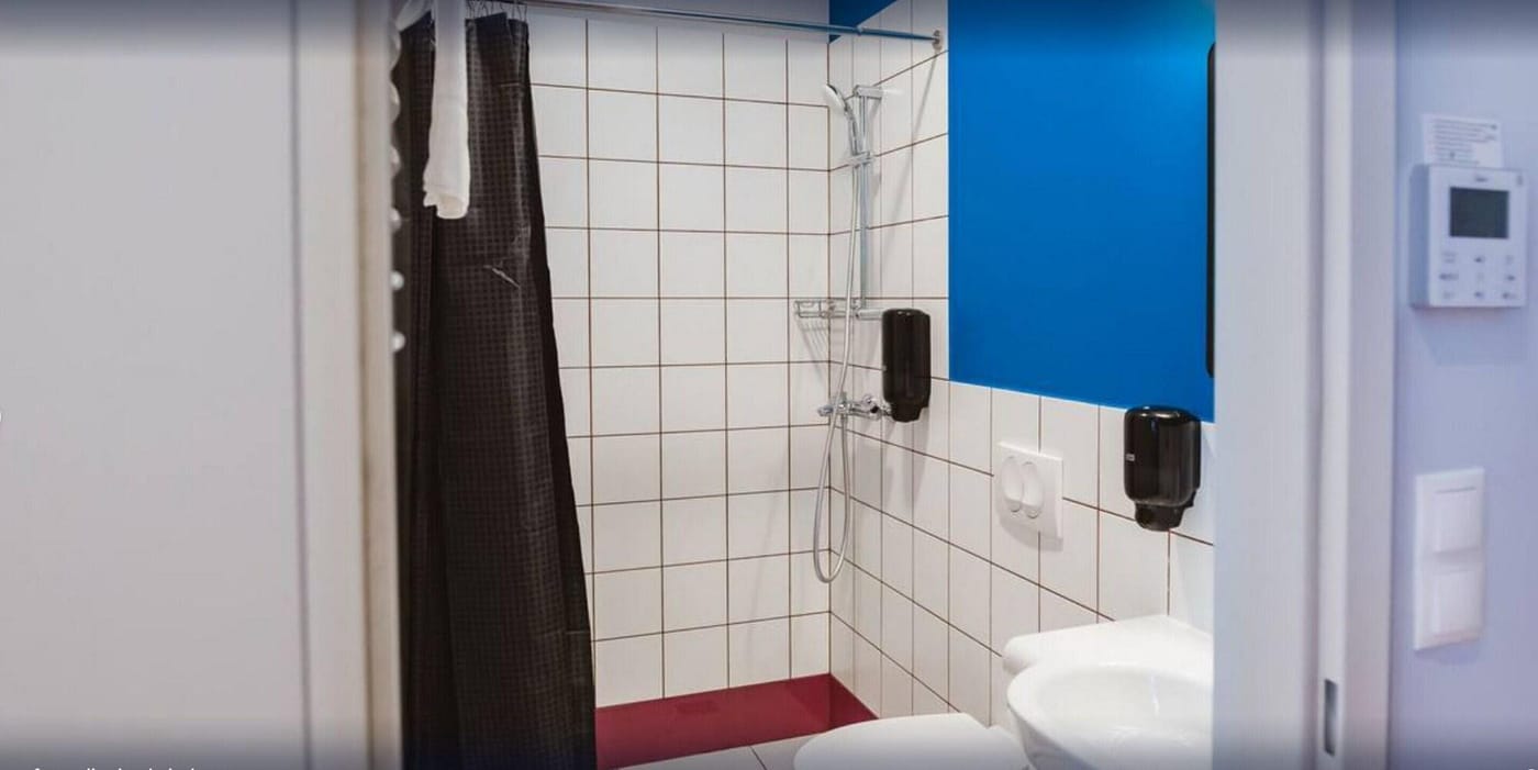 NETIZEN-Budapest-Centre-Hostel-Hotel-Room-38