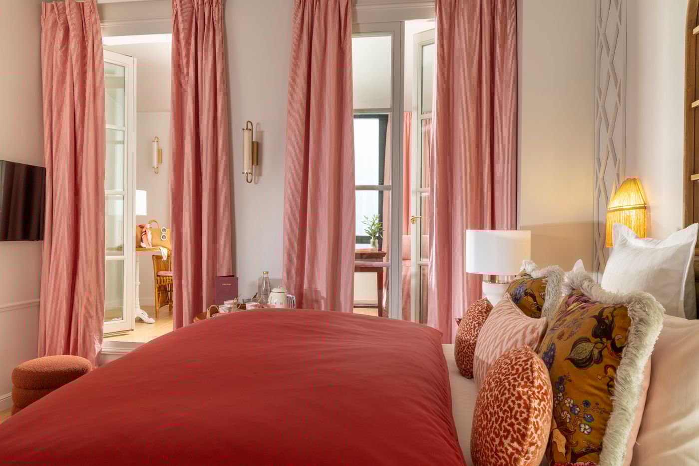 Le-Lavoisier-Room-11