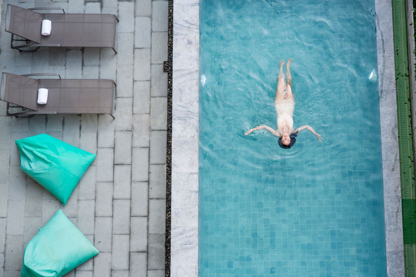 Cross-Vibe-Bangkok-Sukhumvit-Pool-60