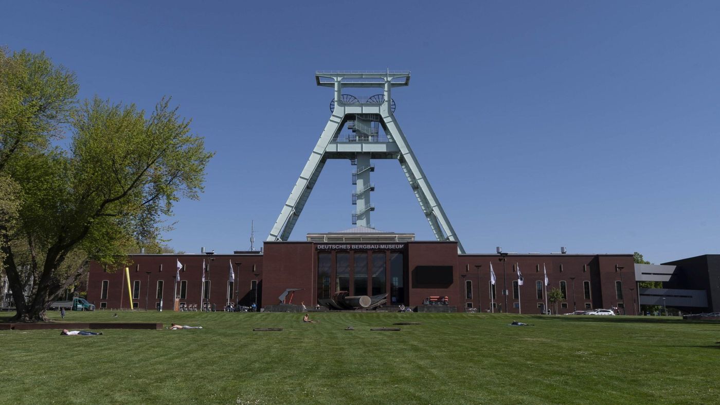 Holiday Inn Express Bochum-Germany-Bochum-General view-6