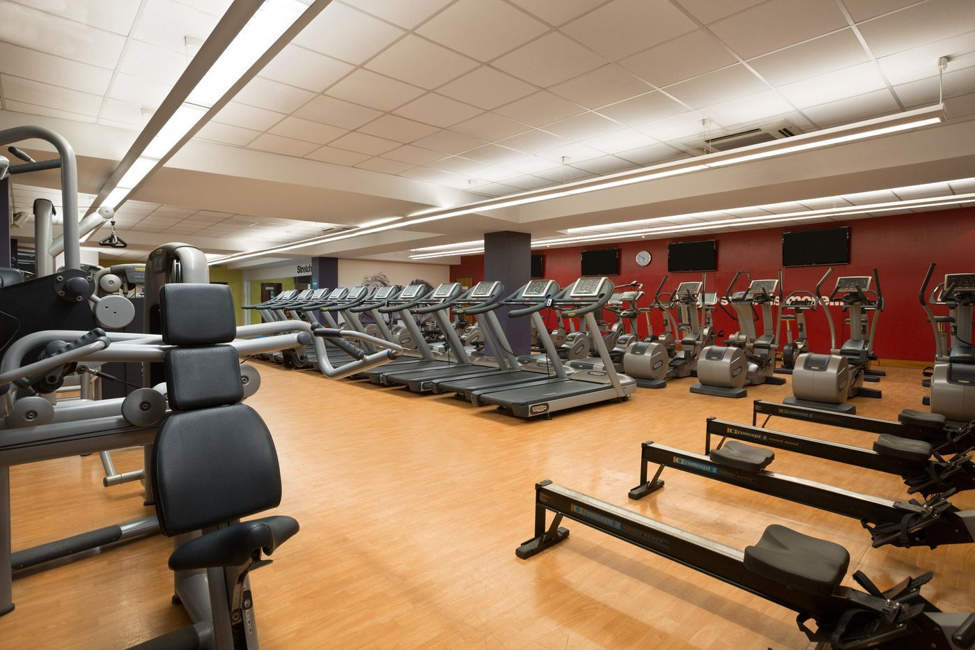 Crowne Plaza Belfast - United Kingdom - Shaws Bridge - Sports and Entertainment - 5