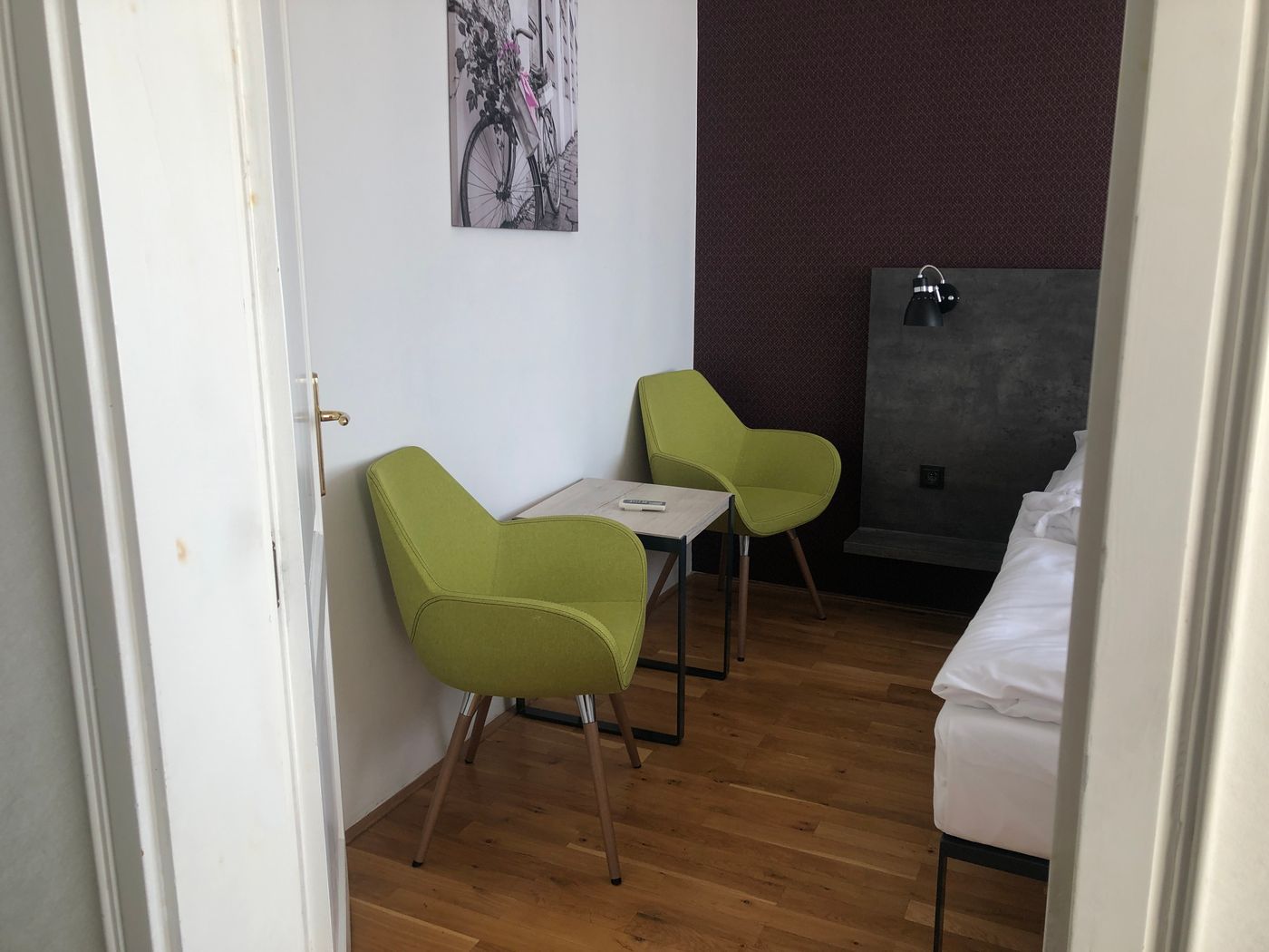 EA-ApartHotel-Melantrich-Room-28
