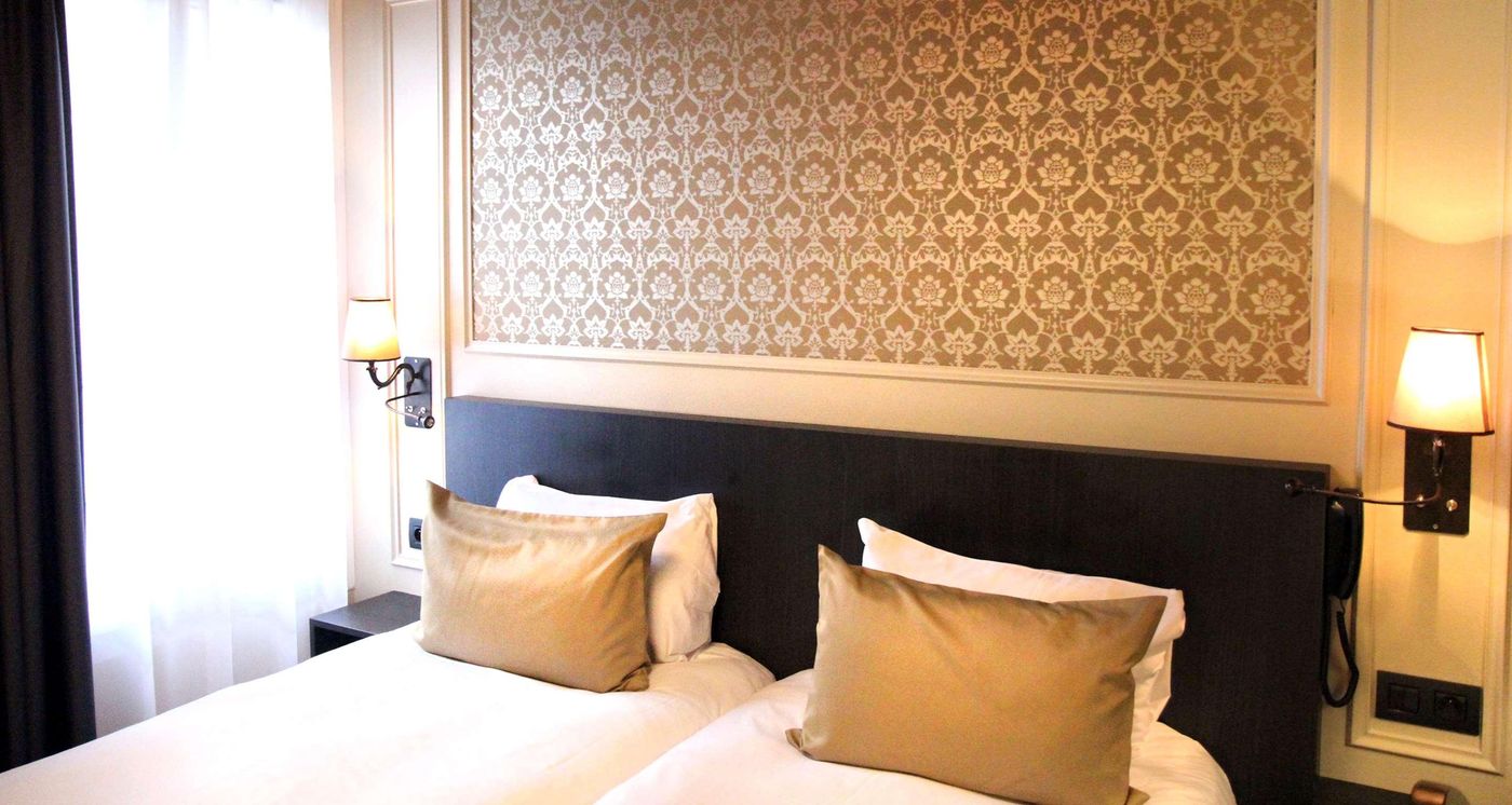BEST-WESTERN-Hotel-Le-Montmartre-Saint-Pierre-Room-27