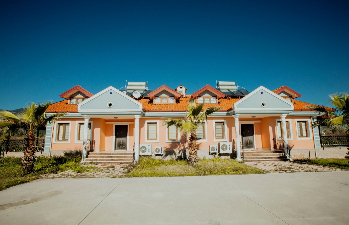 Villa Ozalp Apartments