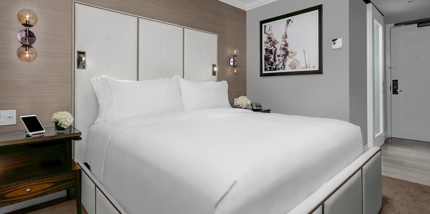 The-Manhattan-at-Times-Square-Hotel-Room-41