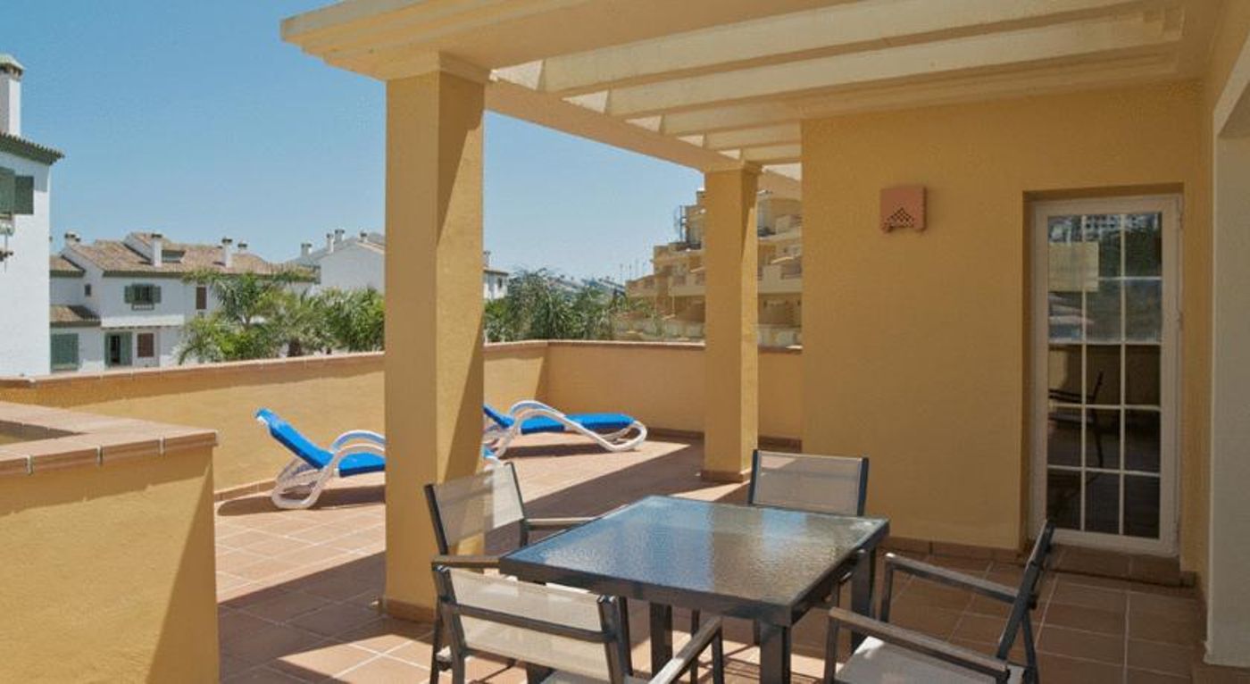 Golf & Vista Real Hotel Apartments