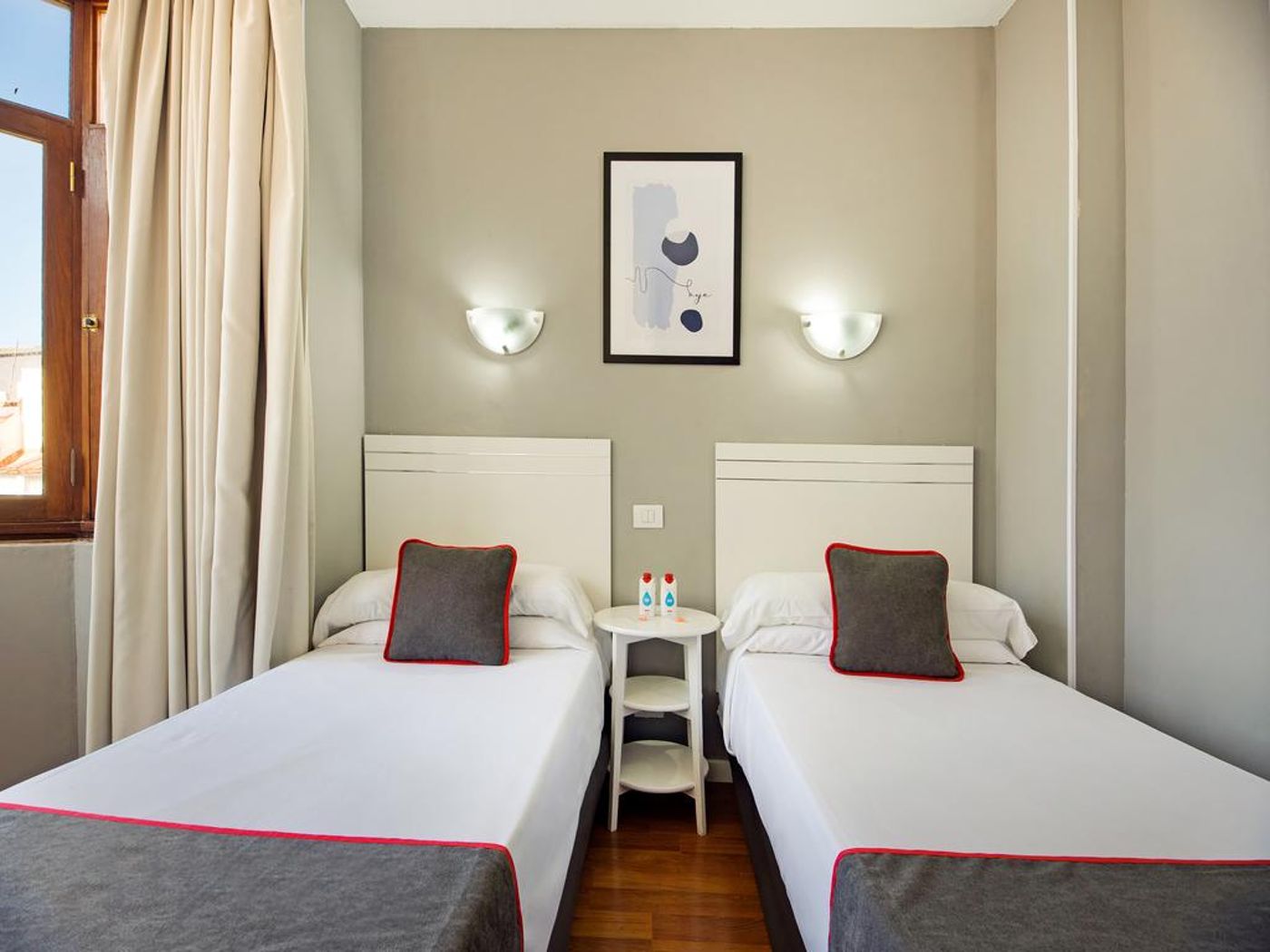 Miami-Las-Palmas-Room-9