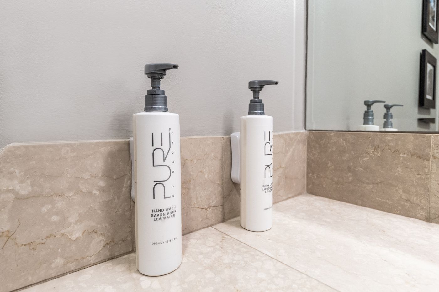 Atrium-Hotel-Vancouver-Room-60