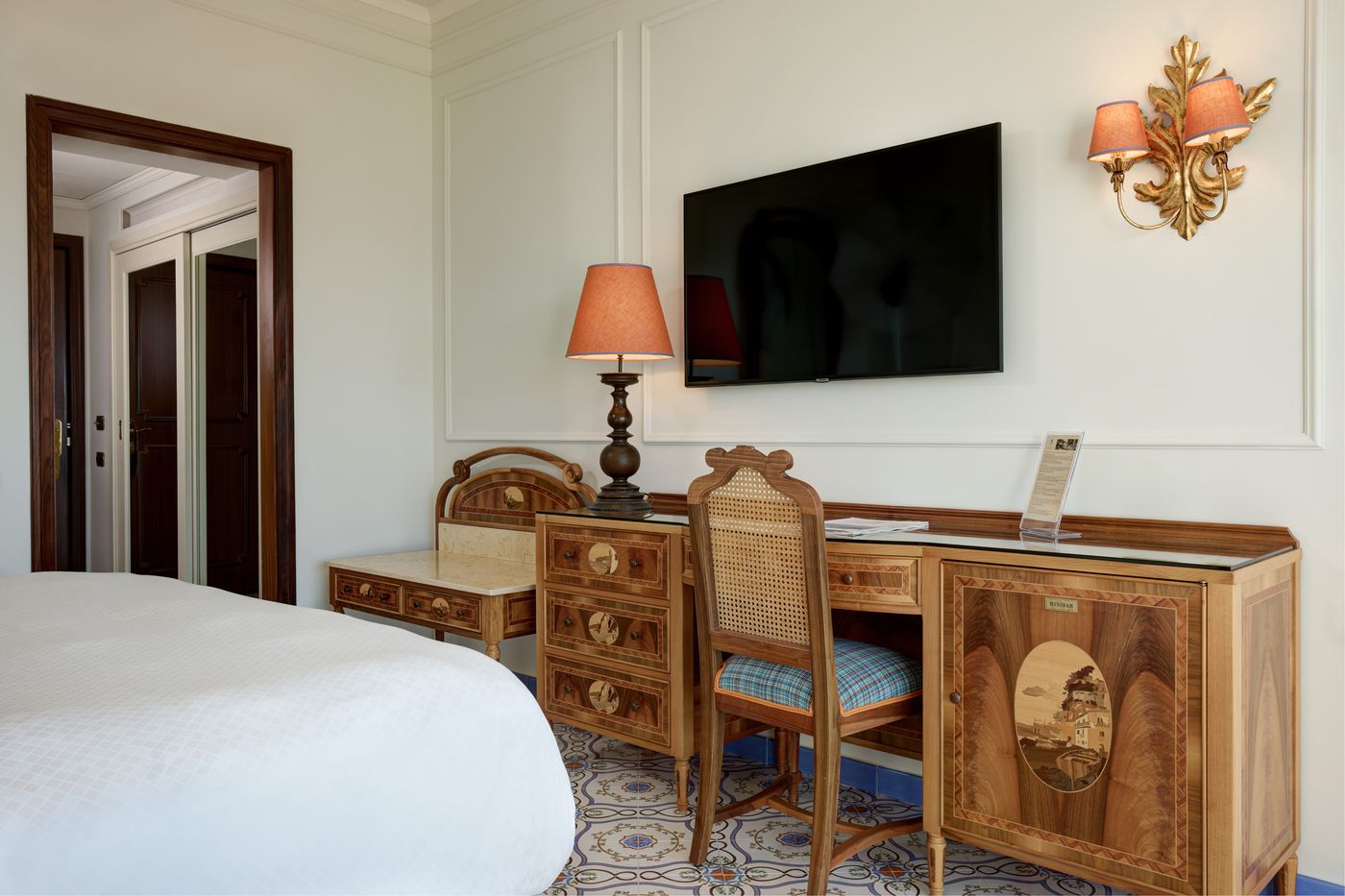 Grand-Hotel-de-la-Ville-Room-31