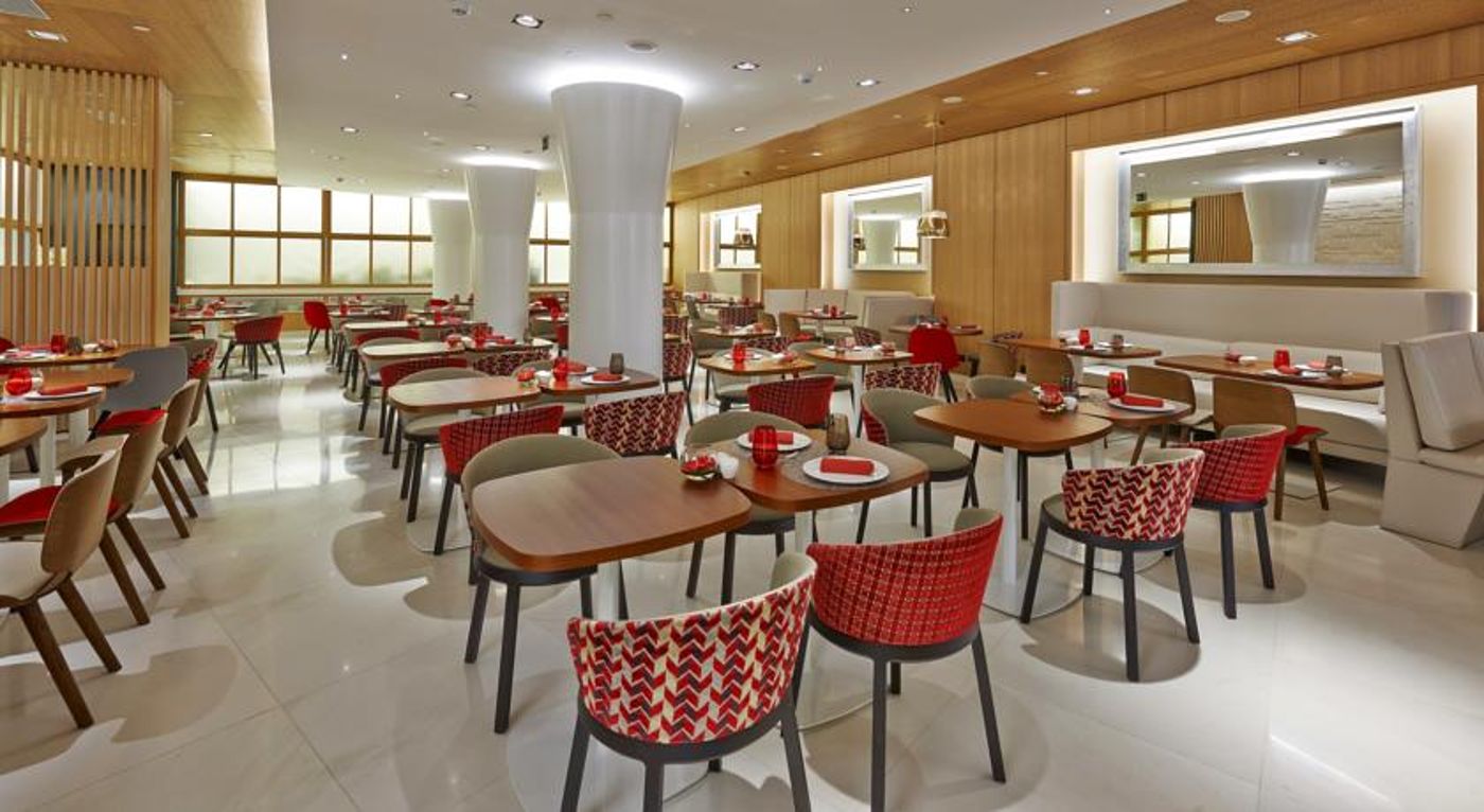 NH Barcelona Calderon