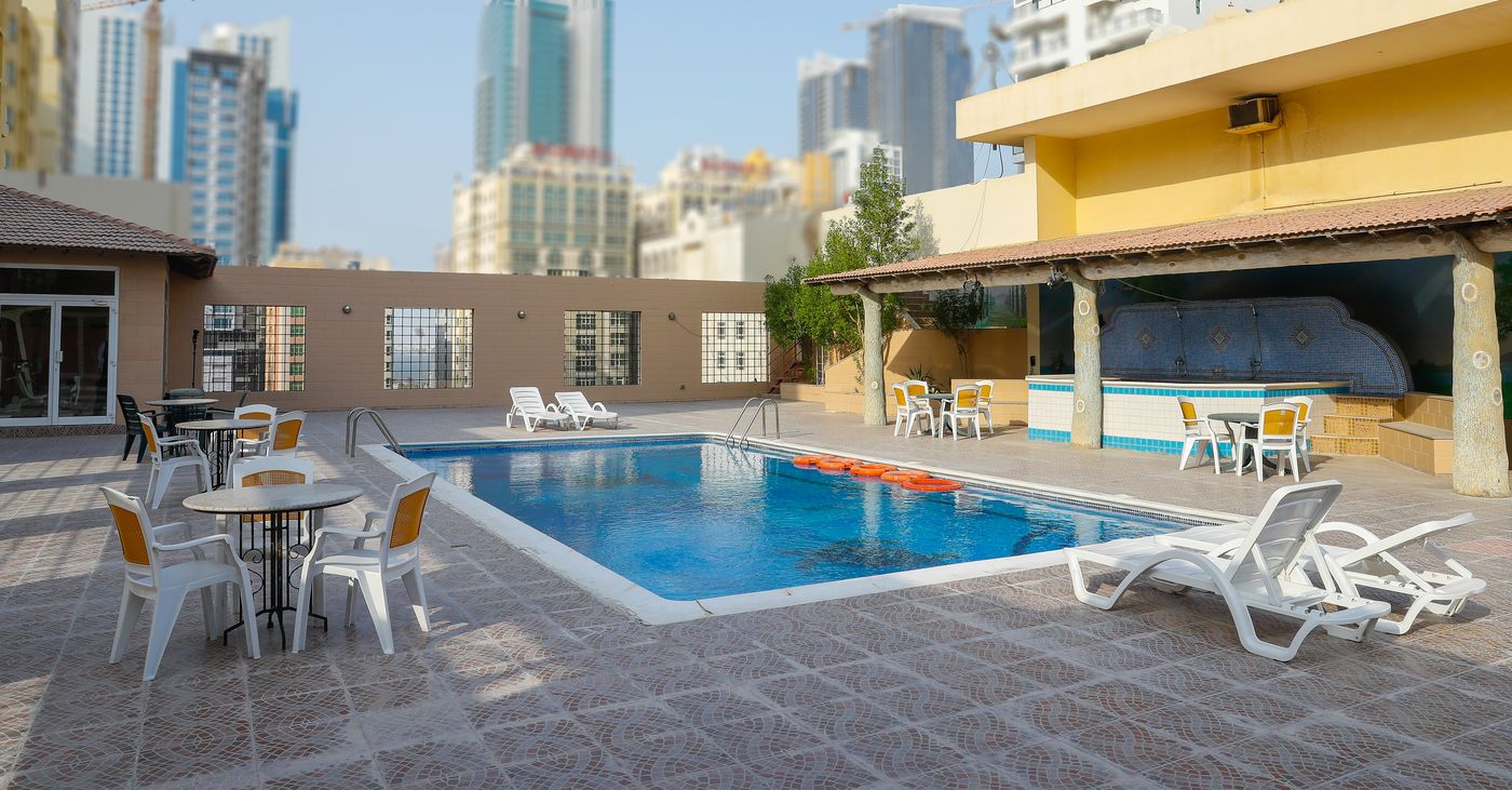 Taj Plaza Hotel Bahrain-Bahrain-JUFFAIR,BAHRAIN-Pool-9