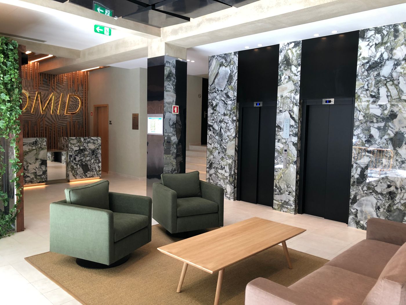 Omid-Saldanha-Hotel-Lobby-10