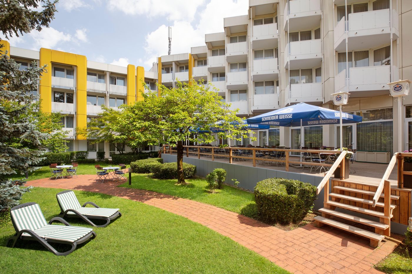 Holiday-Inn-Munich-South-General-view-62