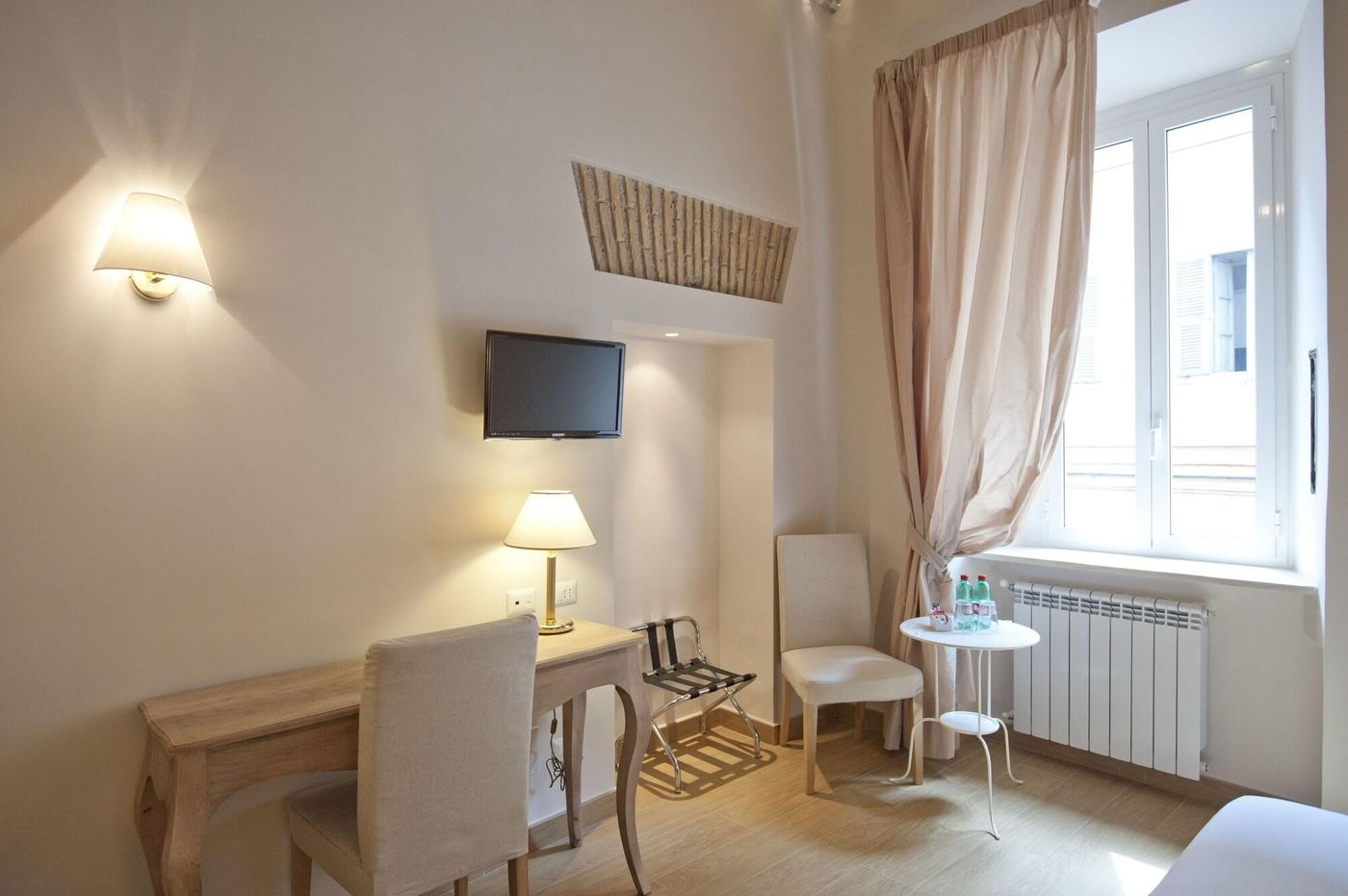 Little-Queen-Suite-Room-48