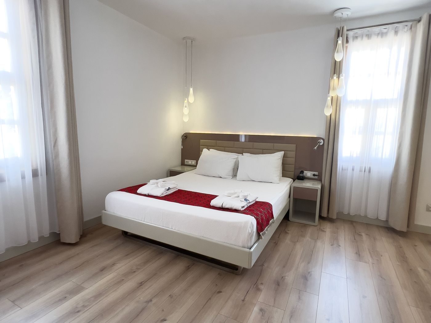 Puding-Hotel-Room-25