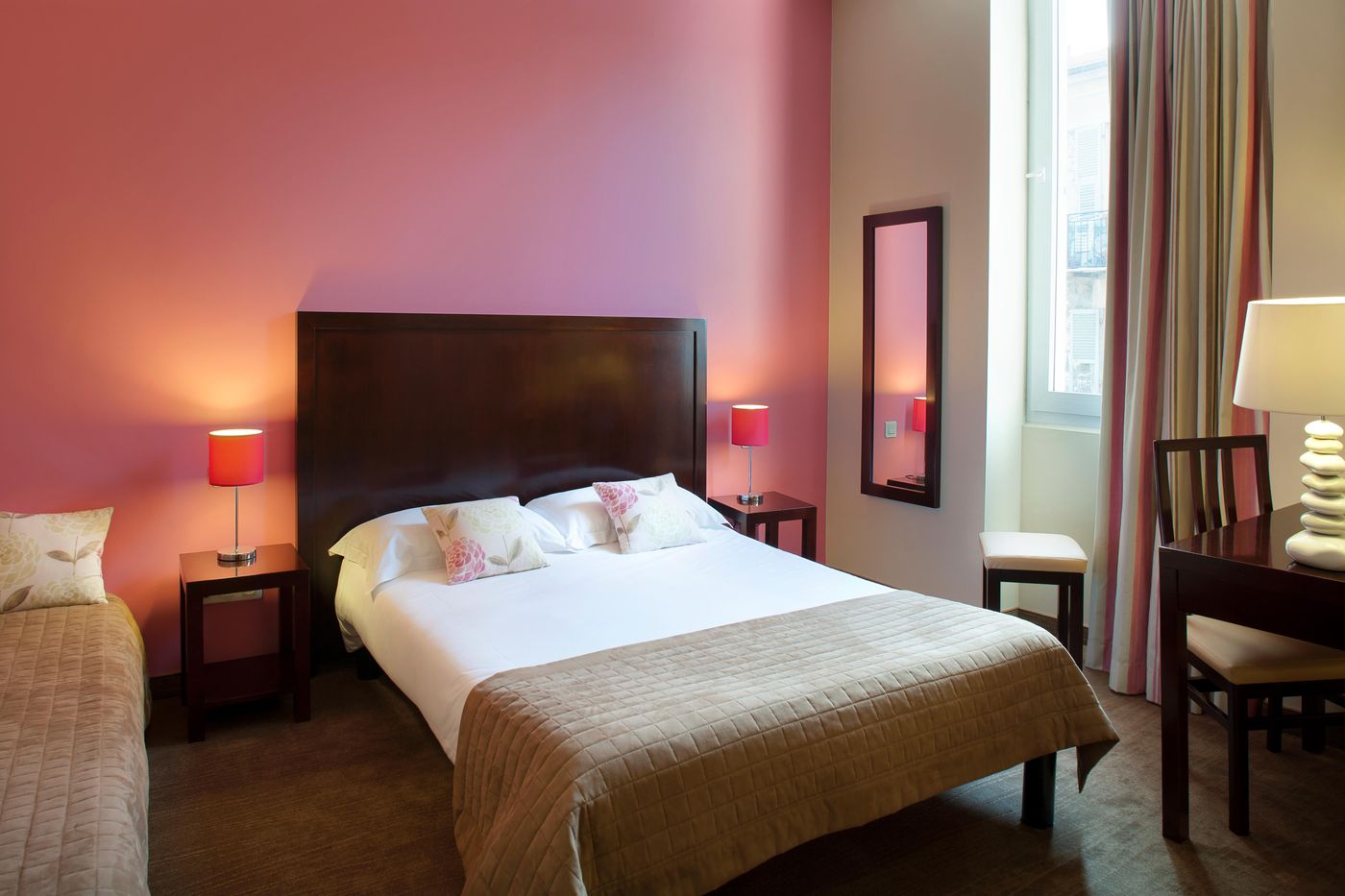 Relais-Acropolis-Room-6