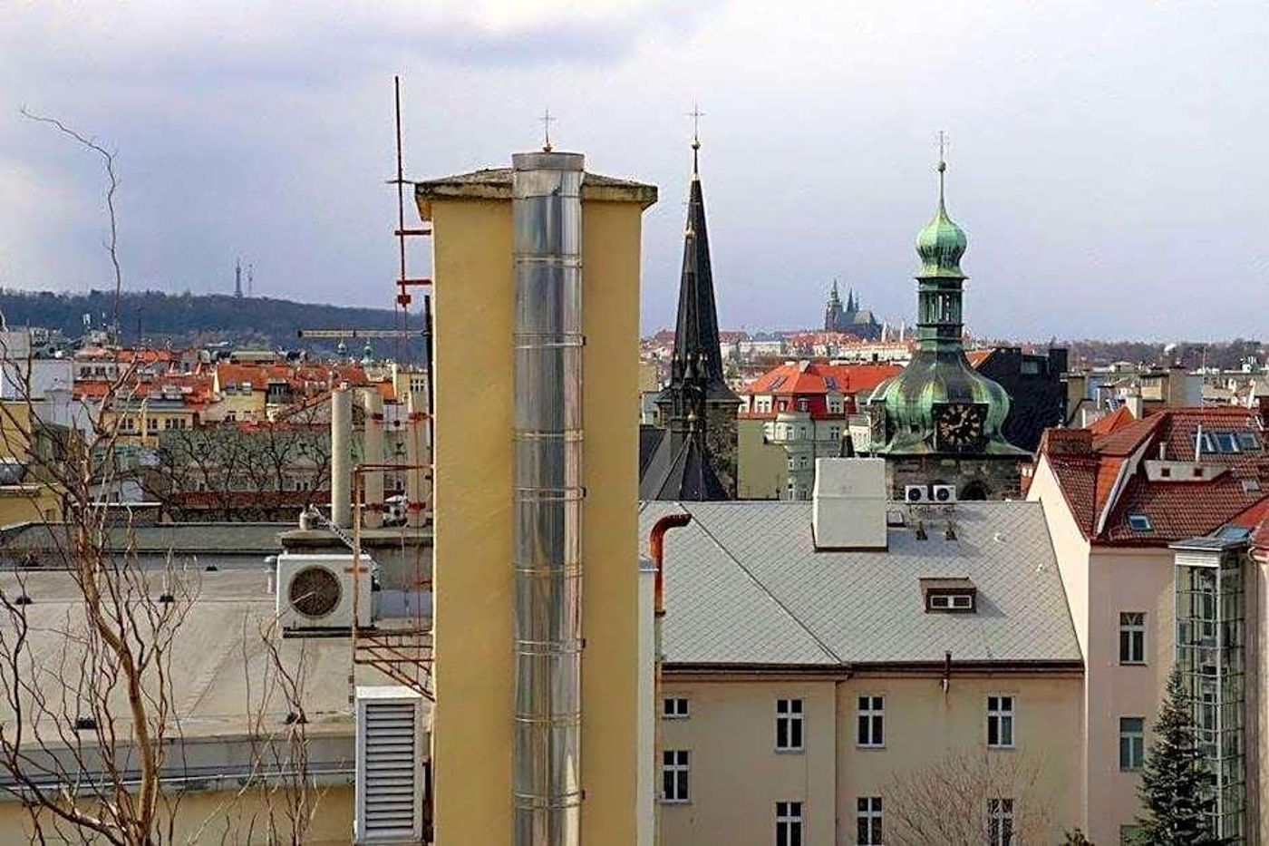 Rooftop-Planet-Prague-Hotel-Lobby-3
