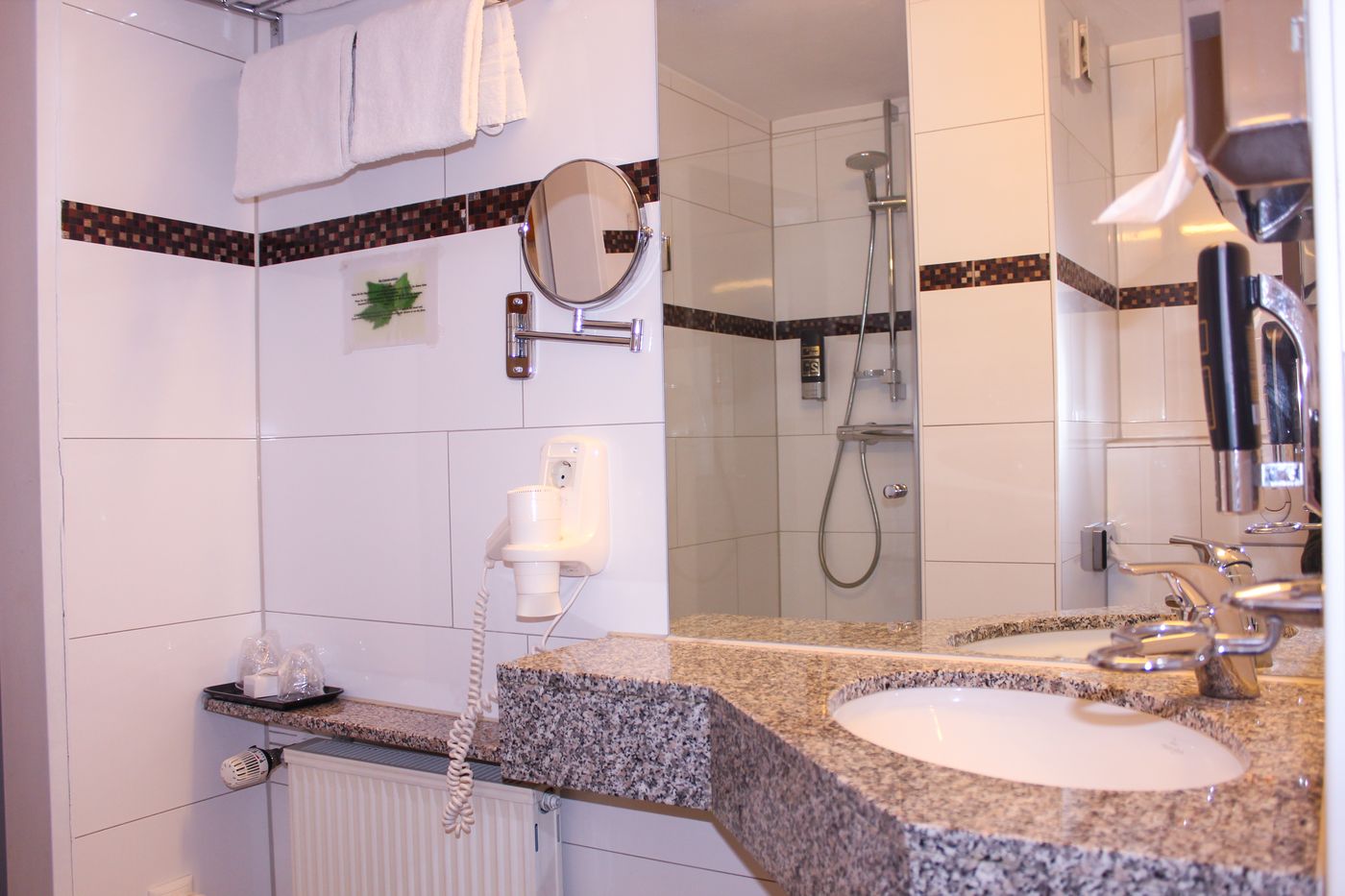 Batavia - Germany - DUSSELDORF - Room - 9