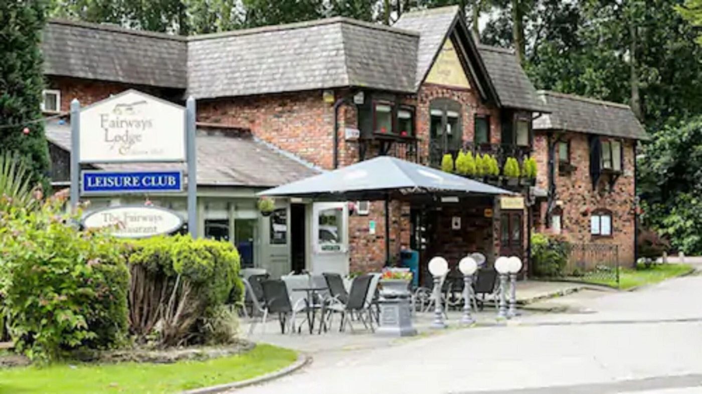Fairways Lodge & Leisure Club-United Kingdom-MANCHESTER -General view-1