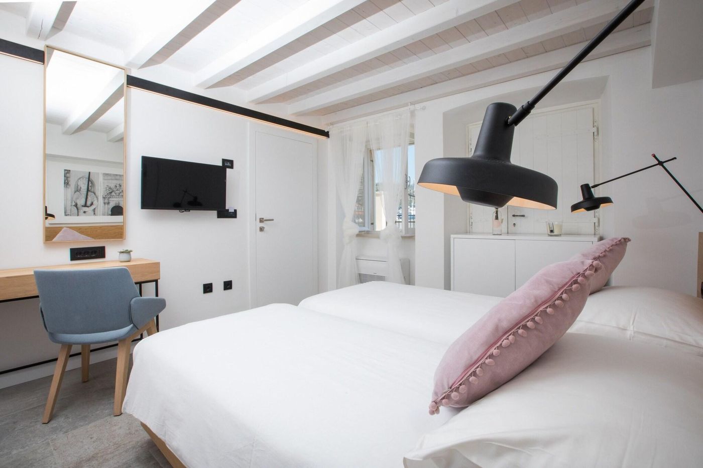 Bova-Luxury-Rooms-Room-22