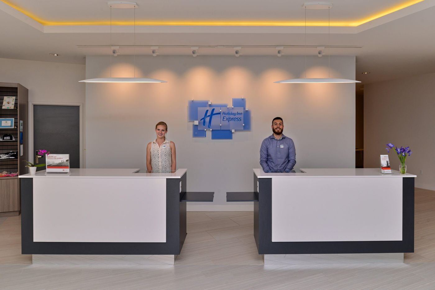 Holiday Inn Express San Diego - Mission Valley - United States - San Diego - Lobby - 7