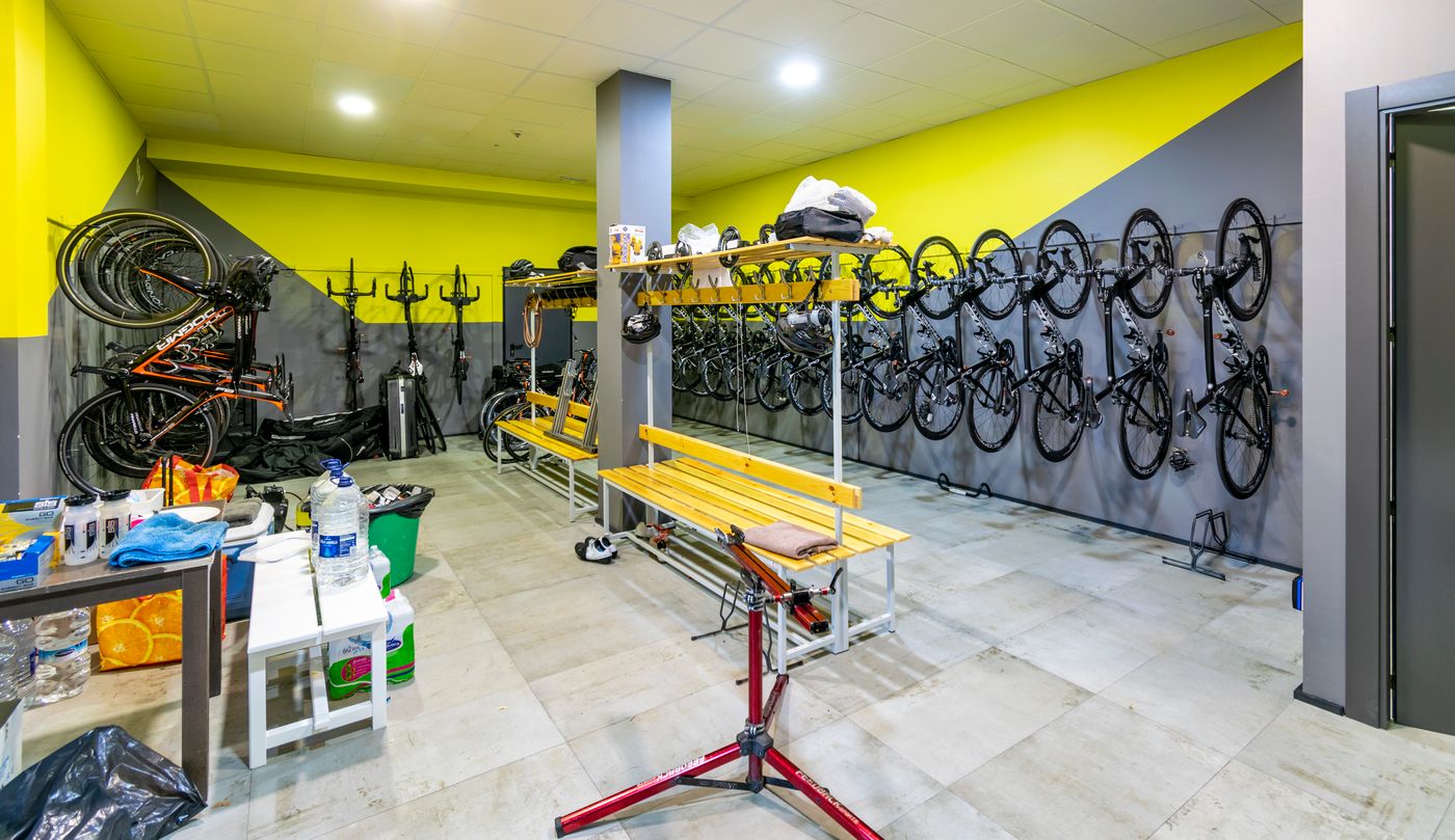 Cap-Negret-Sports-and-Entertainment-53