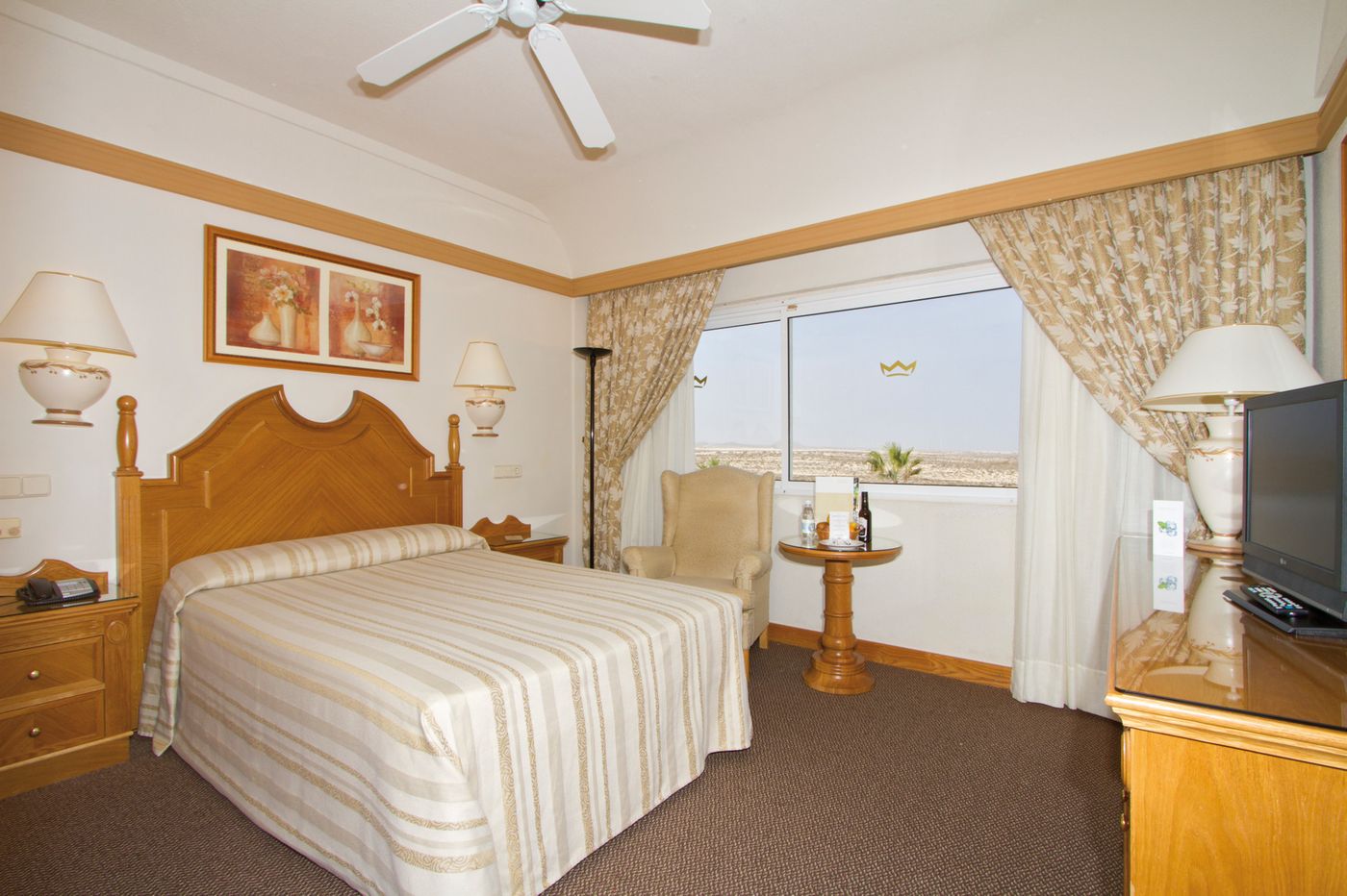 Riu-Palace-Tres-Islas-Room-12