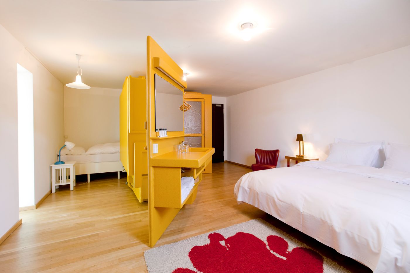 The-Hoxton-Lloyd-Amsterdam-Room-28