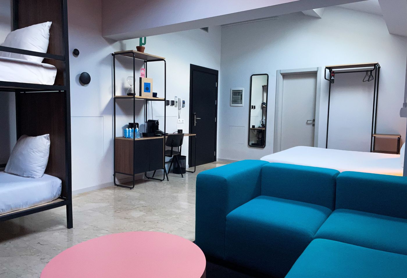 The-Social-Hub-Florence-Lavagnini-Room-33