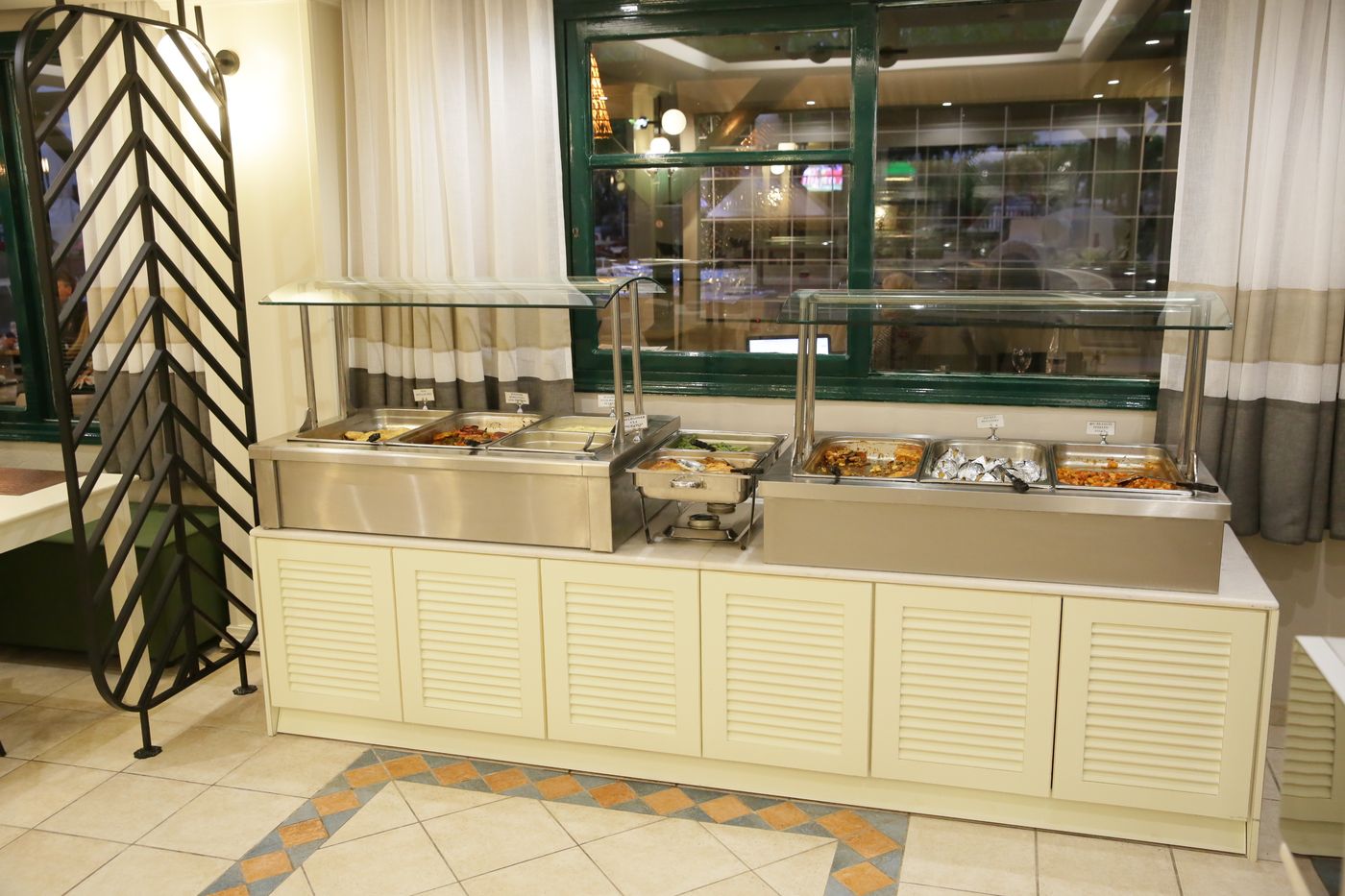 Anastasia-Hotel-Restaurant-46