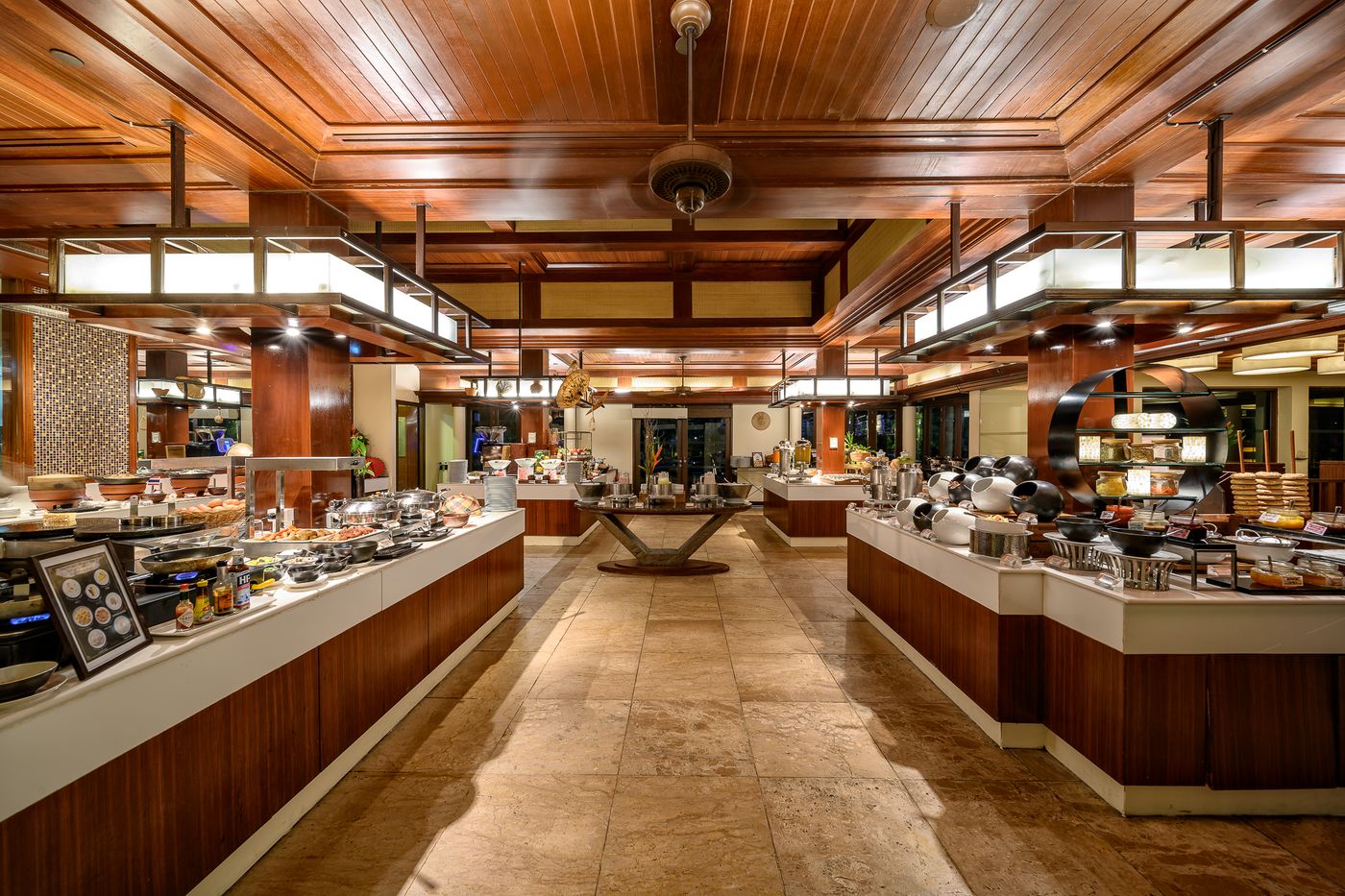 Centara-Grand-Beach-Resort-and-Villas-Krabi-Restaurant-36