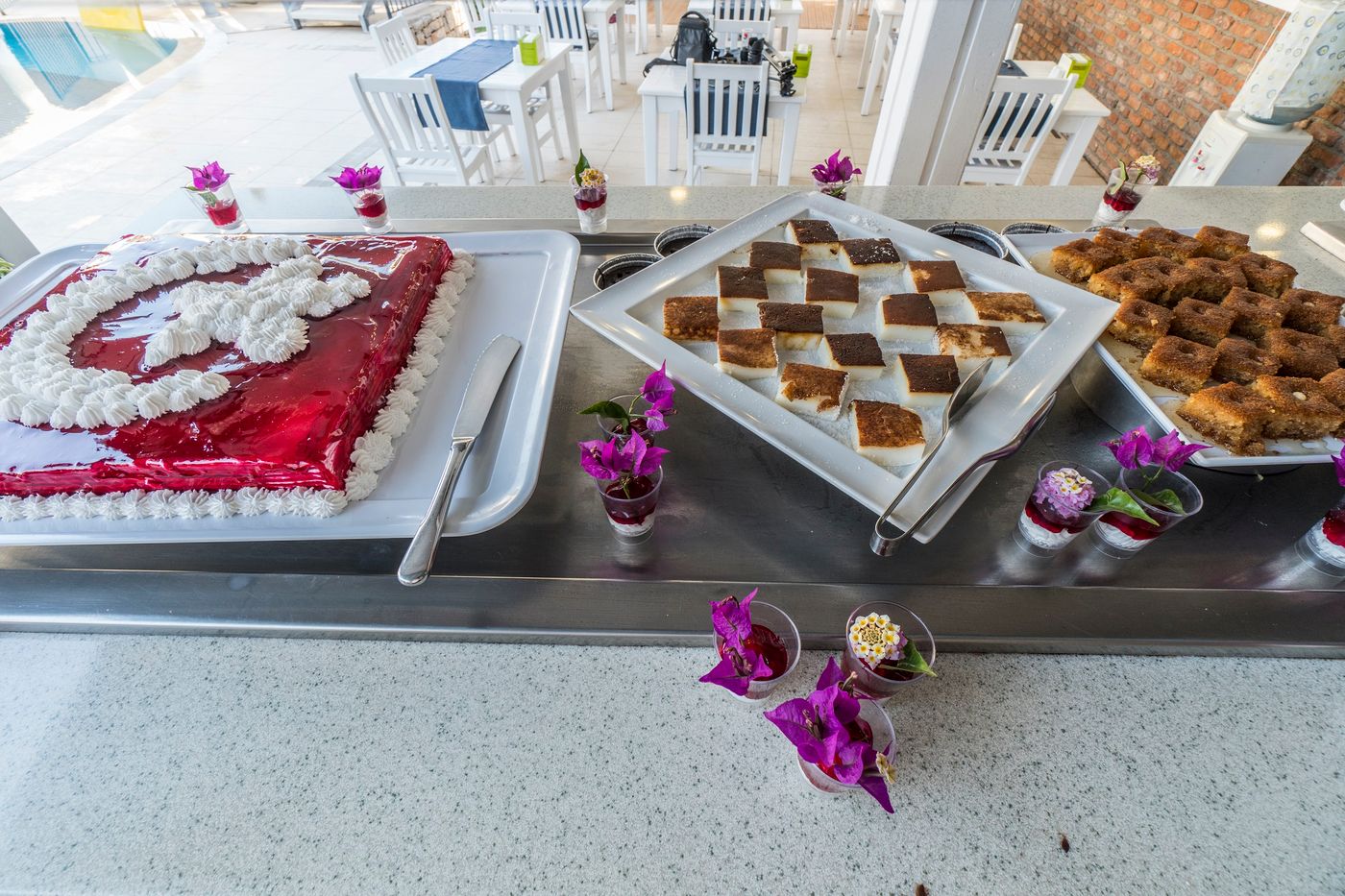 Paloma-Family-Club-Restaurant-42