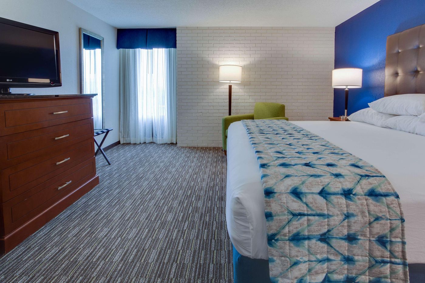 Drury Inn & Suites Airport Nashville-United States-NASHVILLE-Room-8