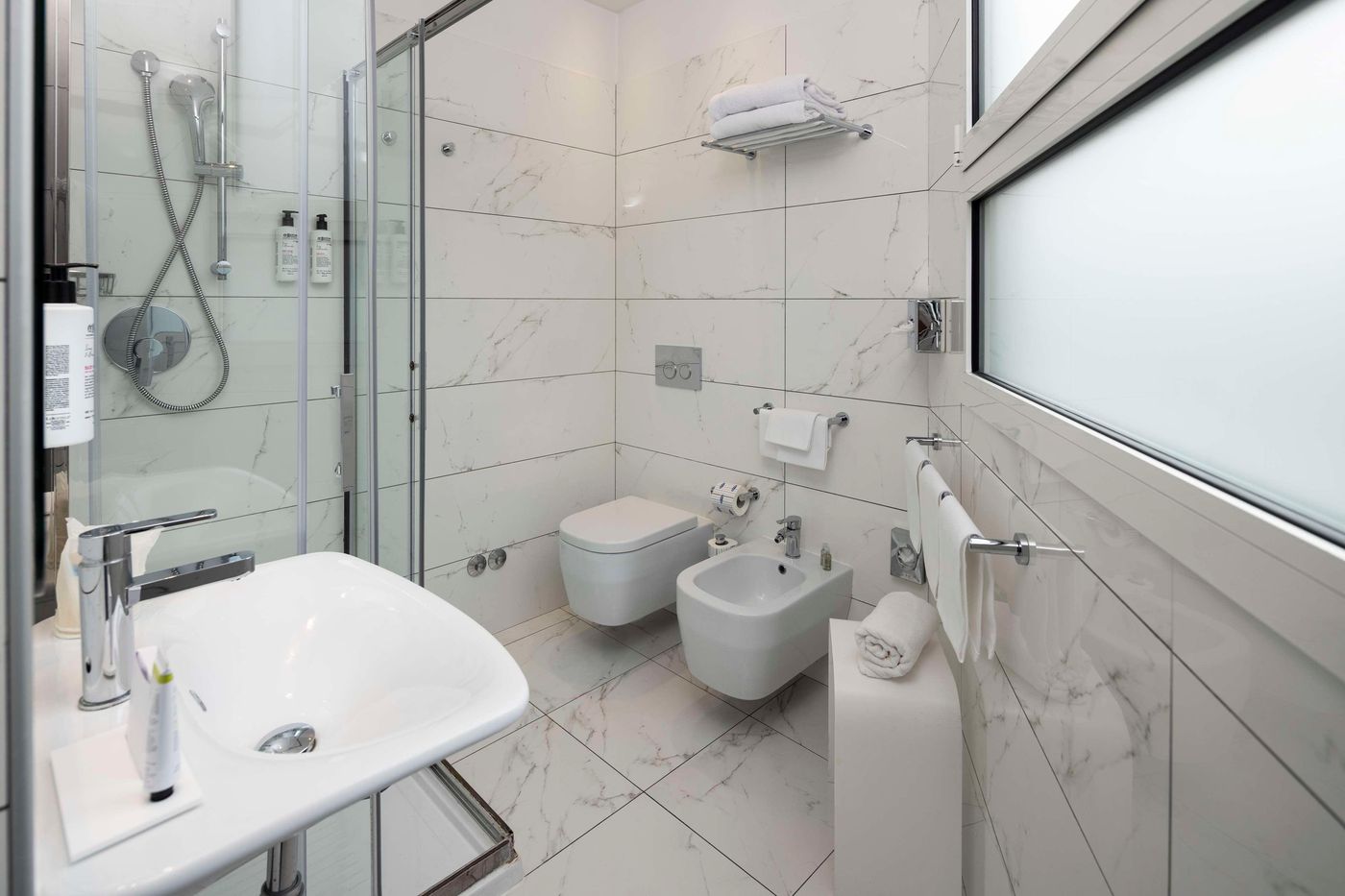 Best-Western-Hotel-Madison-Room-44