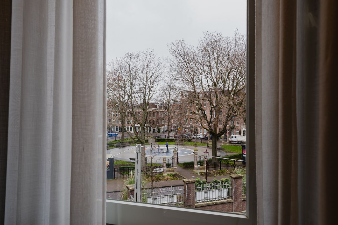 Hotel-De-Hallen-Room-77