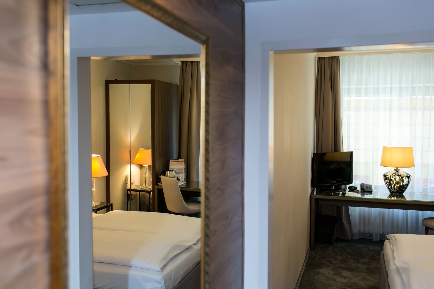Ambra-Hotel-Room-25