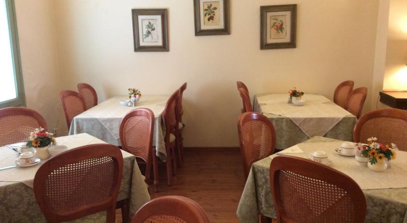 Cavalieri Traditional