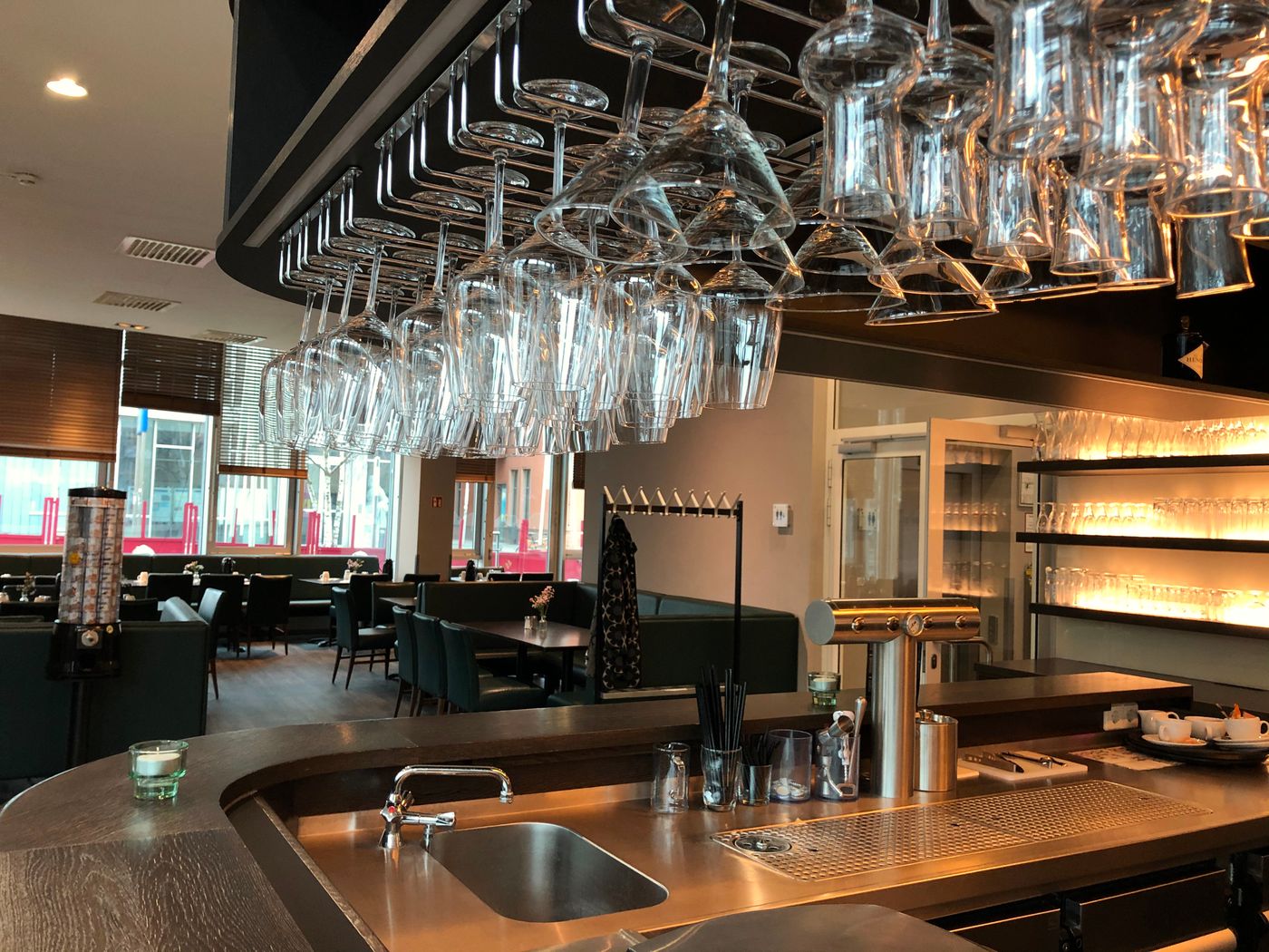 Airporthotel-Berlin-Adlershof-Bar-15