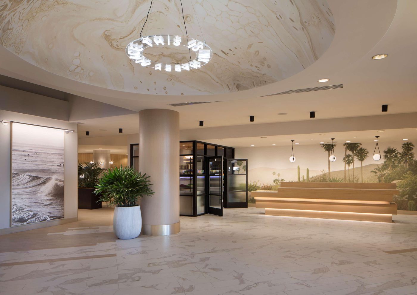 Hilton-Santa-Monica-Hotel---Suites-Lobby-6